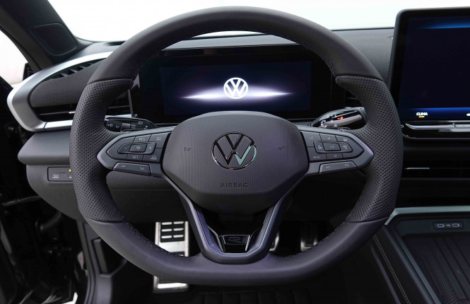 VOLKSWAGEN_VOLKSWAGEN_T_ROC_2655494_9.jpg VOLKSWAGEN_VOLKSWAGEN_T_ROC_2655494_9.jpg