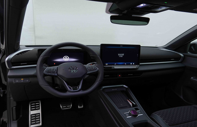 VOLKSWAGEN_VOLKSWAGEN_T_ROC_2655498_8.jpg