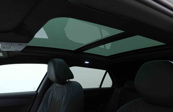 VOLKSWAGEN_VOLKSWAGEN_T_ROC_2655500_10.jpg VOLKSWAGEN_VOLKSWAGEN_T_ROC_2655500_10.jpg