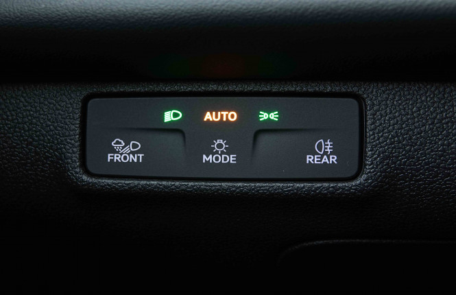 VOLKSWAGEN_VOLKSWAGEN_T_ROC_2655568_18.jpg VOLKSWAGEN_VOLKSWAGEN_T_ROC_2655568_18.jpg