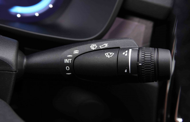 VOLVO_VOLVO_C40_2548458_21.jpg