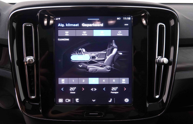 VOLVO_VOLVO_C40_2548688_13.jpg