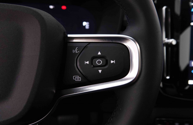 VOLVO_VOLVO_C40_2548688_19.jpg