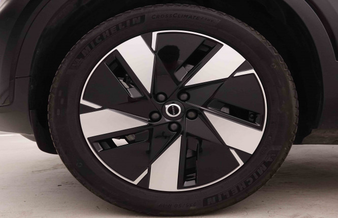 VOLVO_VOLVO_C40_2549803_24.jpg
