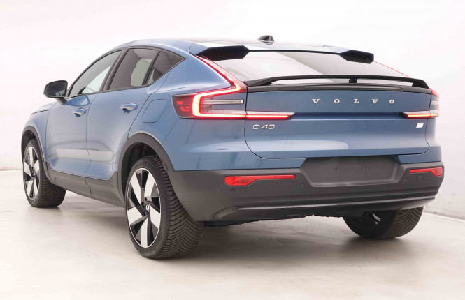 VOLVO_VOLVO_C40_2549915_30.jpg