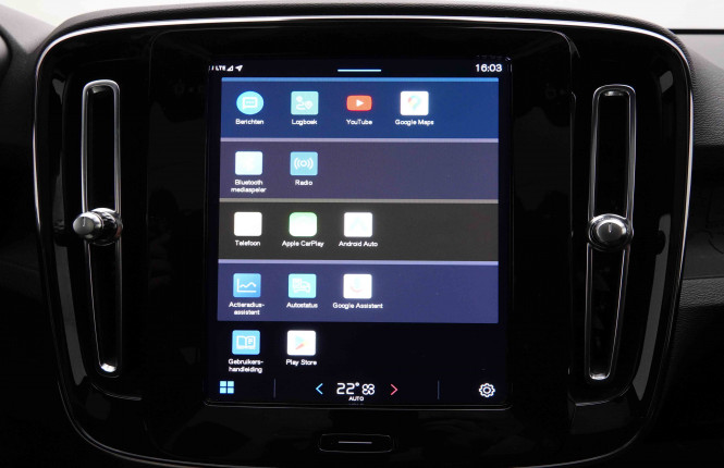 VOLVO_VOLVO_C40_2551003_12.jpg VOLVO_VOLVO_C40_2551003_12.jpg