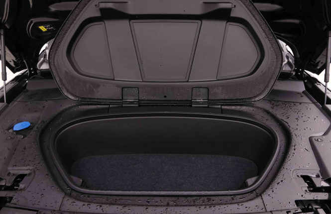 VOLVO_VOLVO_C40_2551003_23.jpg VOLVO_VOLVO_C40_2551003_23.jpg