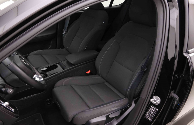 VOLVO_VOLVO_C40_2551003_6.jpg VOLVO_VOLVO_C40_2551003_6.jpg