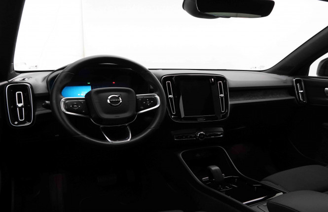 VOLVO_VOLVO_C40_2551003_7.jpg VOLVO_VOLVO_C40_2551003_7.jpg