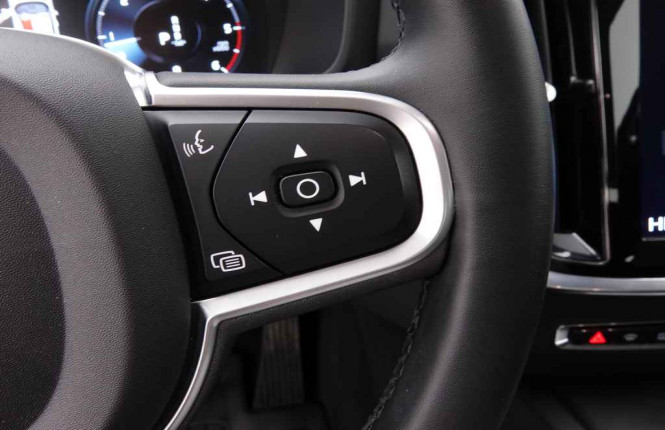 VOLVO_VOLVO_V60_2549423_18.jpg