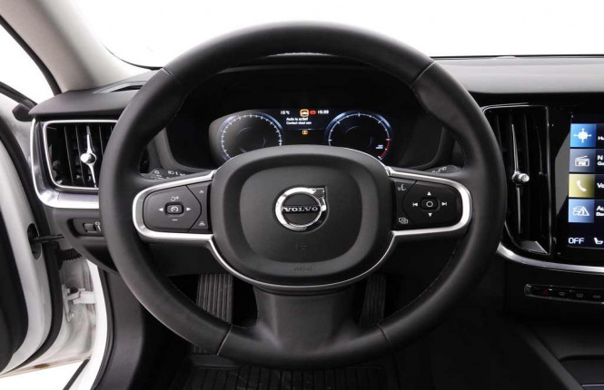 VOLVO_VOLVO_V60_2549423_8.jpg