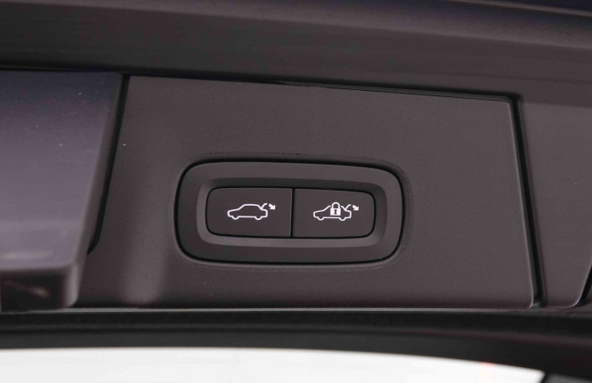 VOLVO_VOLVO_V90_2548009_7.jpg