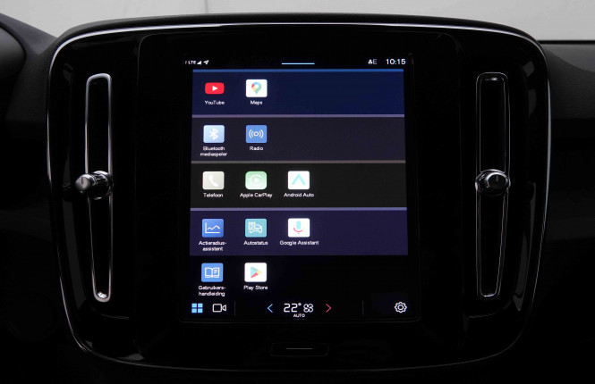 VOLVO_VOLVO_XC40_2548755_13.jpg