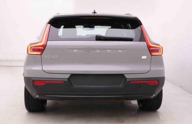 VOLVO_VOLVO_XC40_2548755_27.jpg
