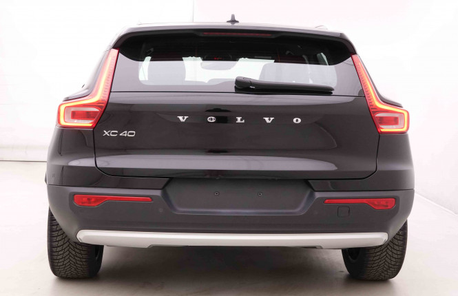 VOLVO_VOLVO_XC40_2548892_27.jpg