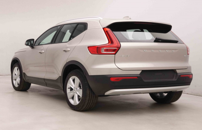 VOLVO_VOLVO_XC40_2549604_29.jpg