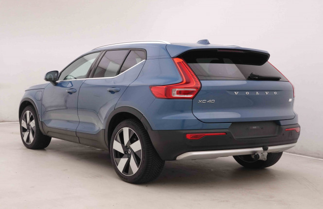 VOLVO_VOLVO_XC40_2551129_27.jpg