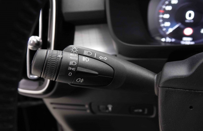 VOLVO_VOLVO_XC40_2653080_17.jpg VOLVO_VOLVO_XC40_2653080_17.jpg