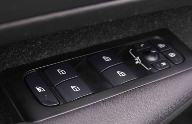 VOLVO_VOLVO_XC40_2653080_22.jpg VOLVO_VOLVO_XC40_2653080_22.jpg