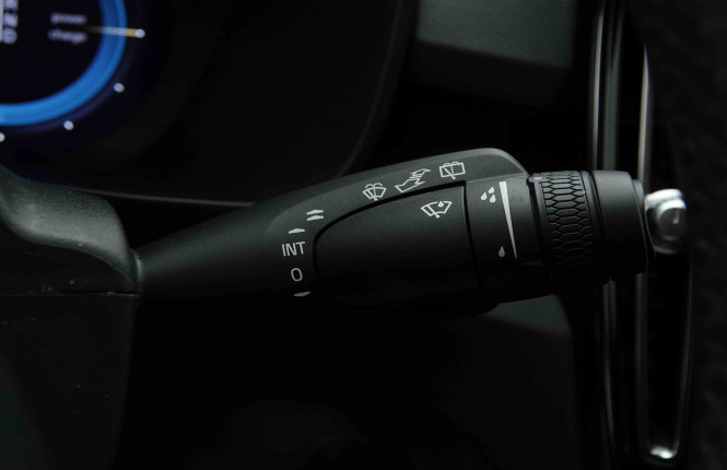 VOLVO_VOLVO_XC40_2653382_17.jpg