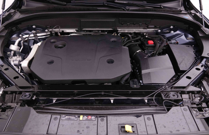 VOLVO_VOLVO_XC60_2548998_24.jpg