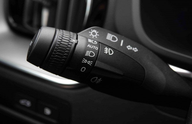 VOLVO_VOLVO_XC60_2551248_19.jpg VOLVO_VOLVO_XC60_2551248_19.jpg