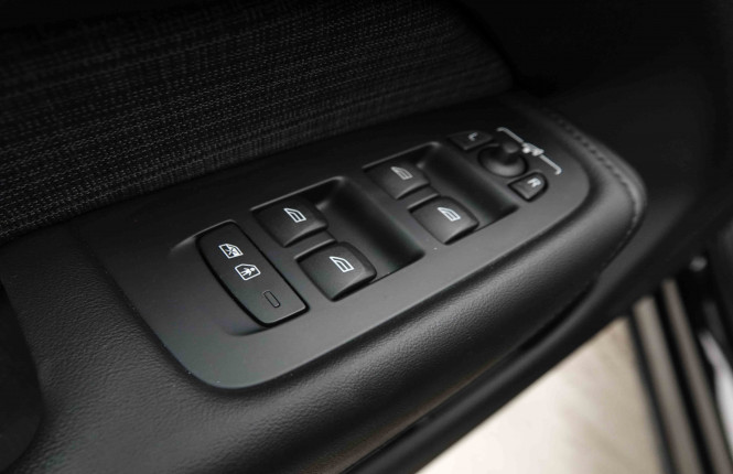 VOLVO_VOLVO_XC60_2654069_20.jpg VOLVO_VOLVO_XC60_2654069_20.jpg