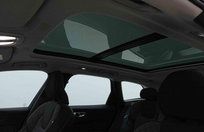 VOLVO_VOLVO_XC60_2655541_9.jpg VOLVO_VOLVO_XC60_2655541_9.jpg